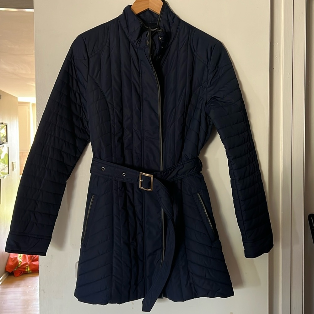 Beautiful BRAND NEW Banana  Republic coat